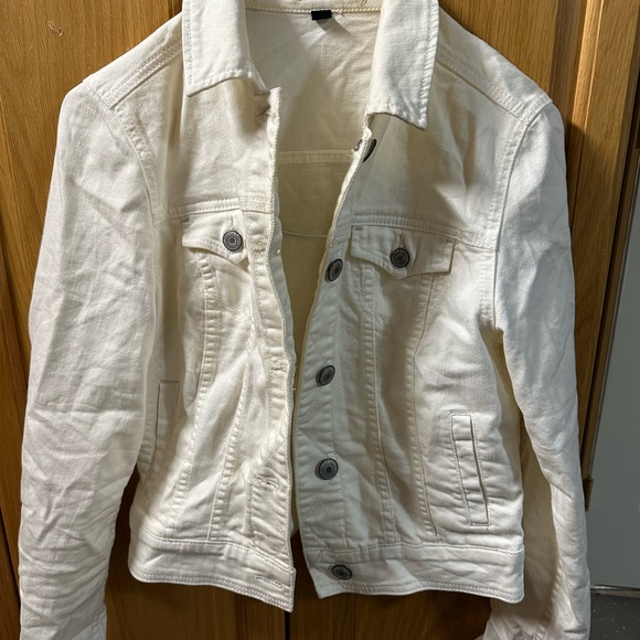American Eagle White Jean Jacket - Picture 2 of 5